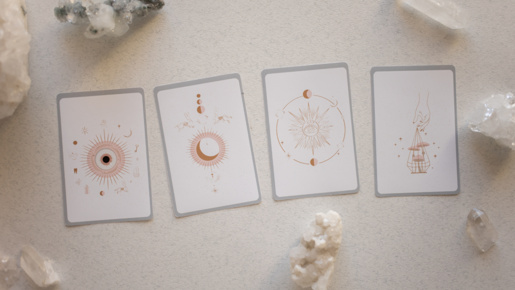 What's the Difference between Oracle and Tarot Cards? Unveiling the Distinctions